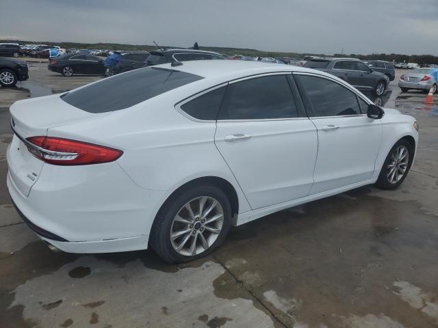 Седаны FORD FUSION 2017 Белый