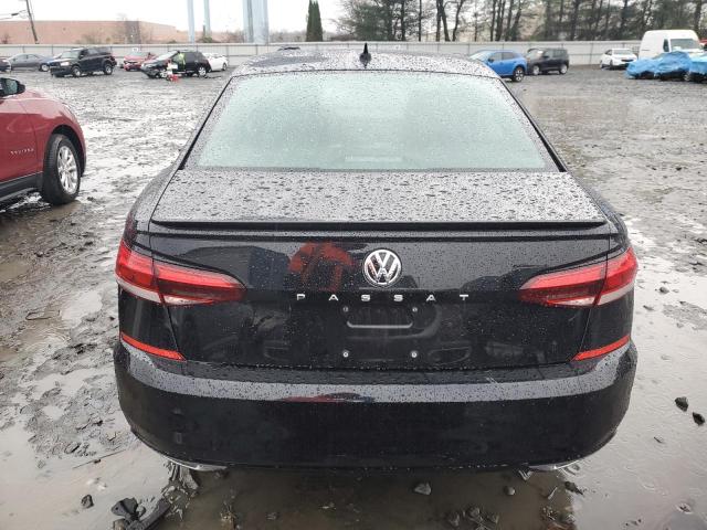  VOLKSWAGEN PASSAT 2022 Black