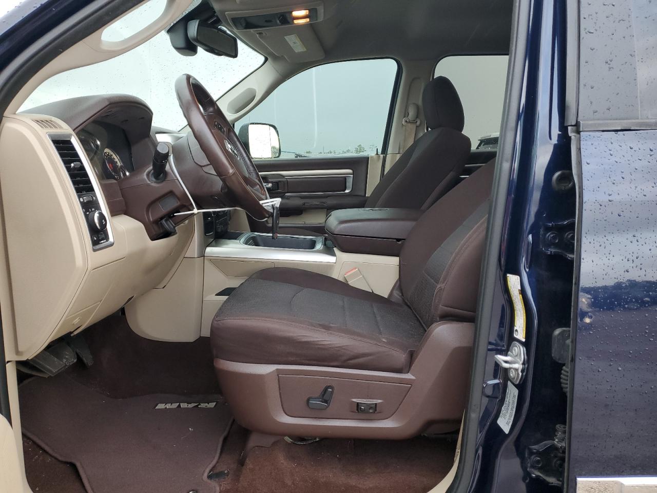 2017 RAM 1500 - Image 7
