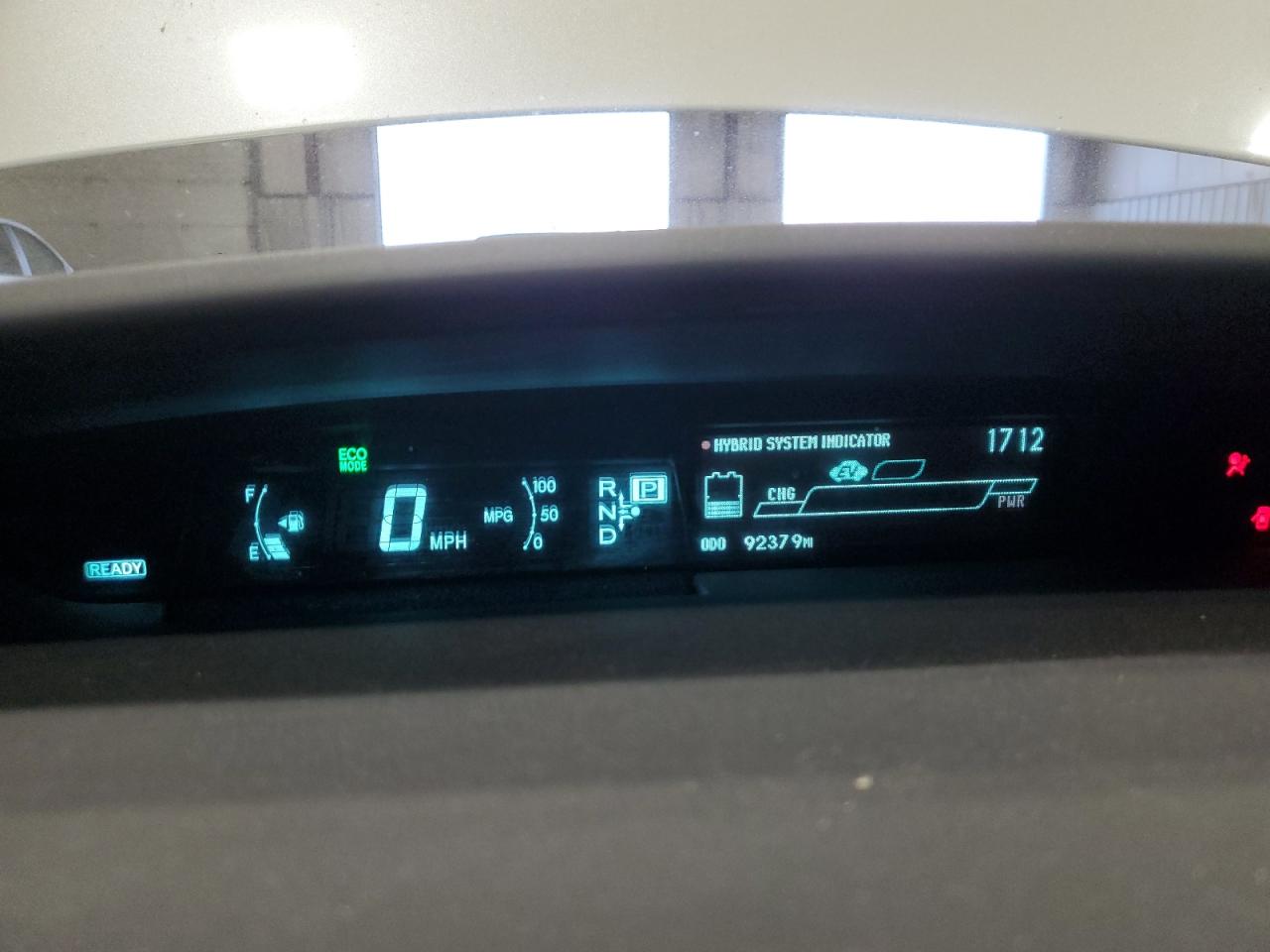 2014 Toyota Prius - Image 9