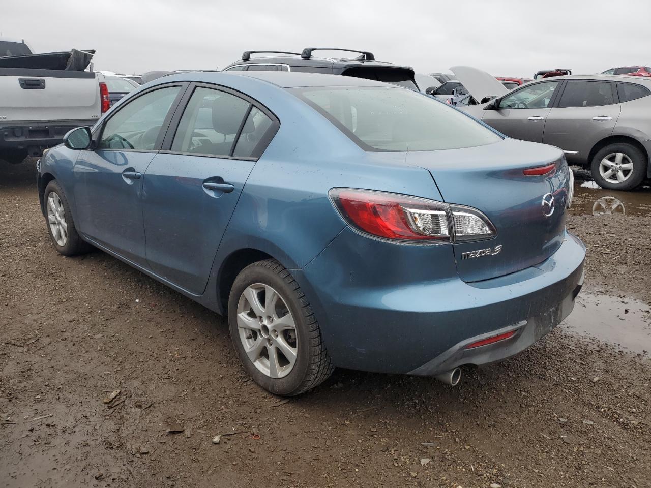 2010 Mazda 3 - Image 2