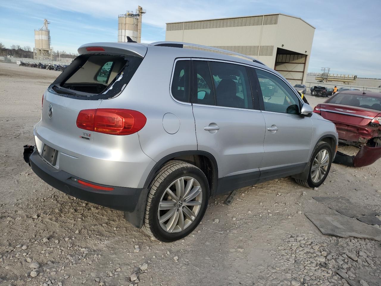 VIN WVGBV7AX7GW524019 2016 VOLKSWAGEN TIGUAN no.3