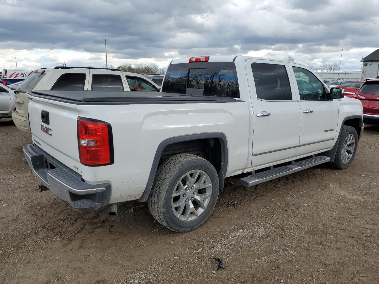 2014 GMC Sierra - Image 3