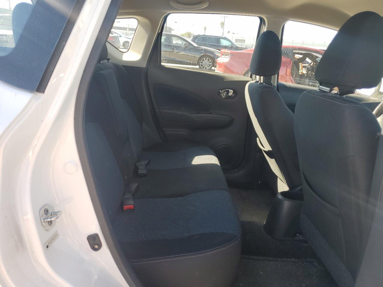2014 Nissan Versa - Image 11