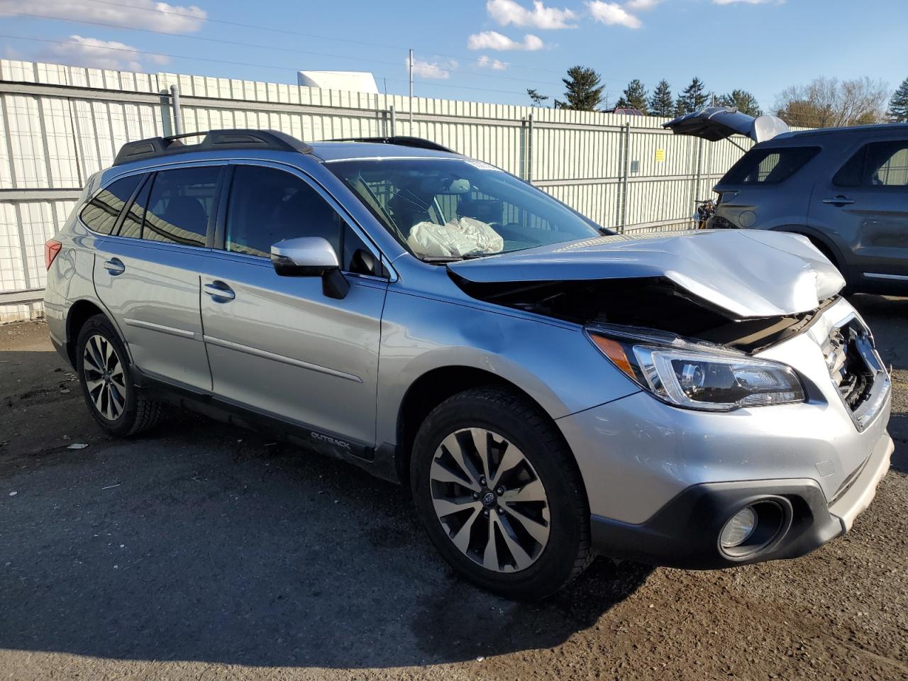 2017 Subaru Outback - Image 4