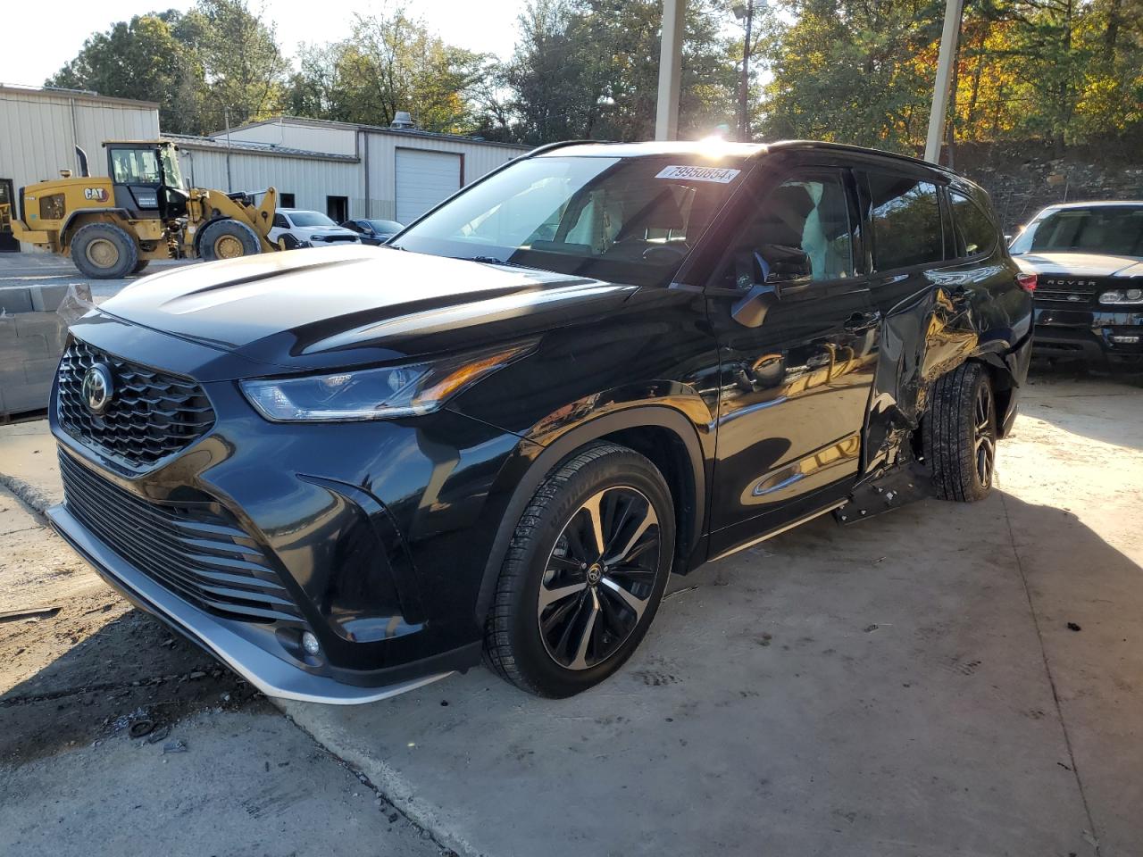 2021 Toyota Highlander - Image 1