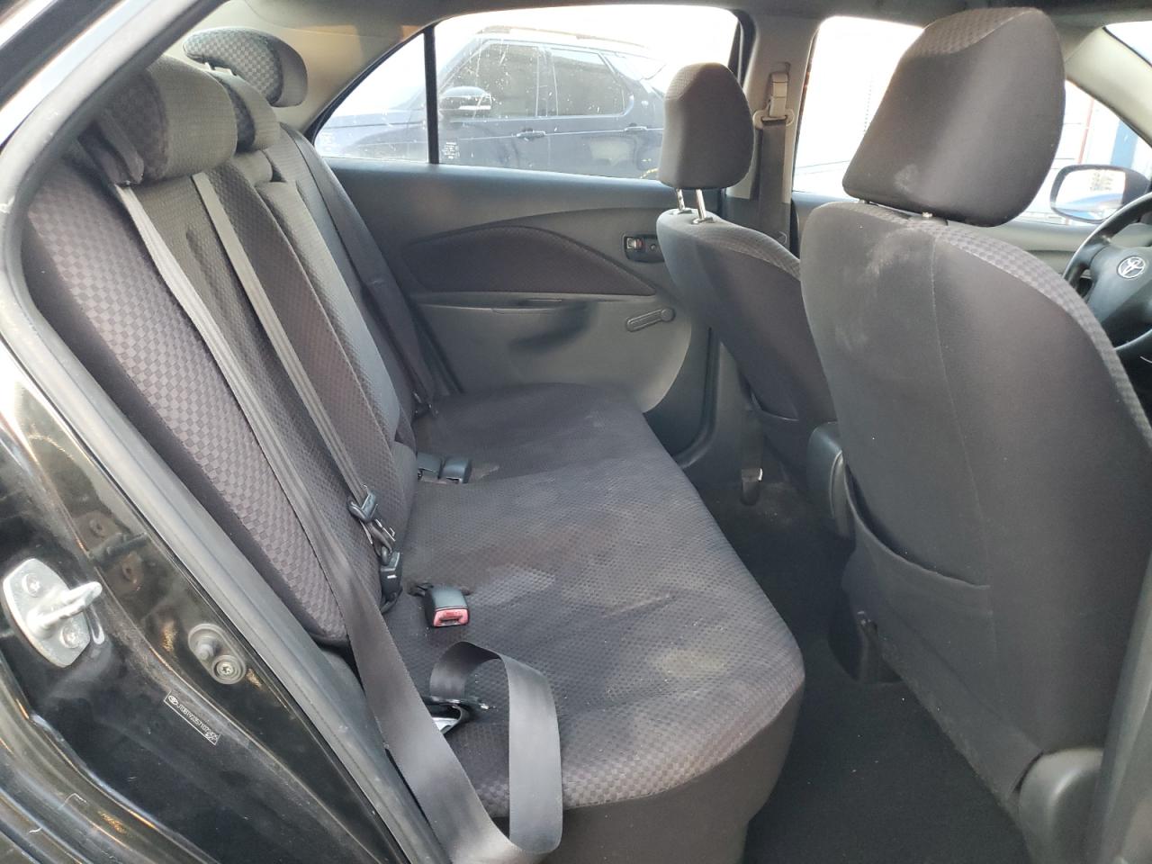 2007 Toyota Yaris - Image 10