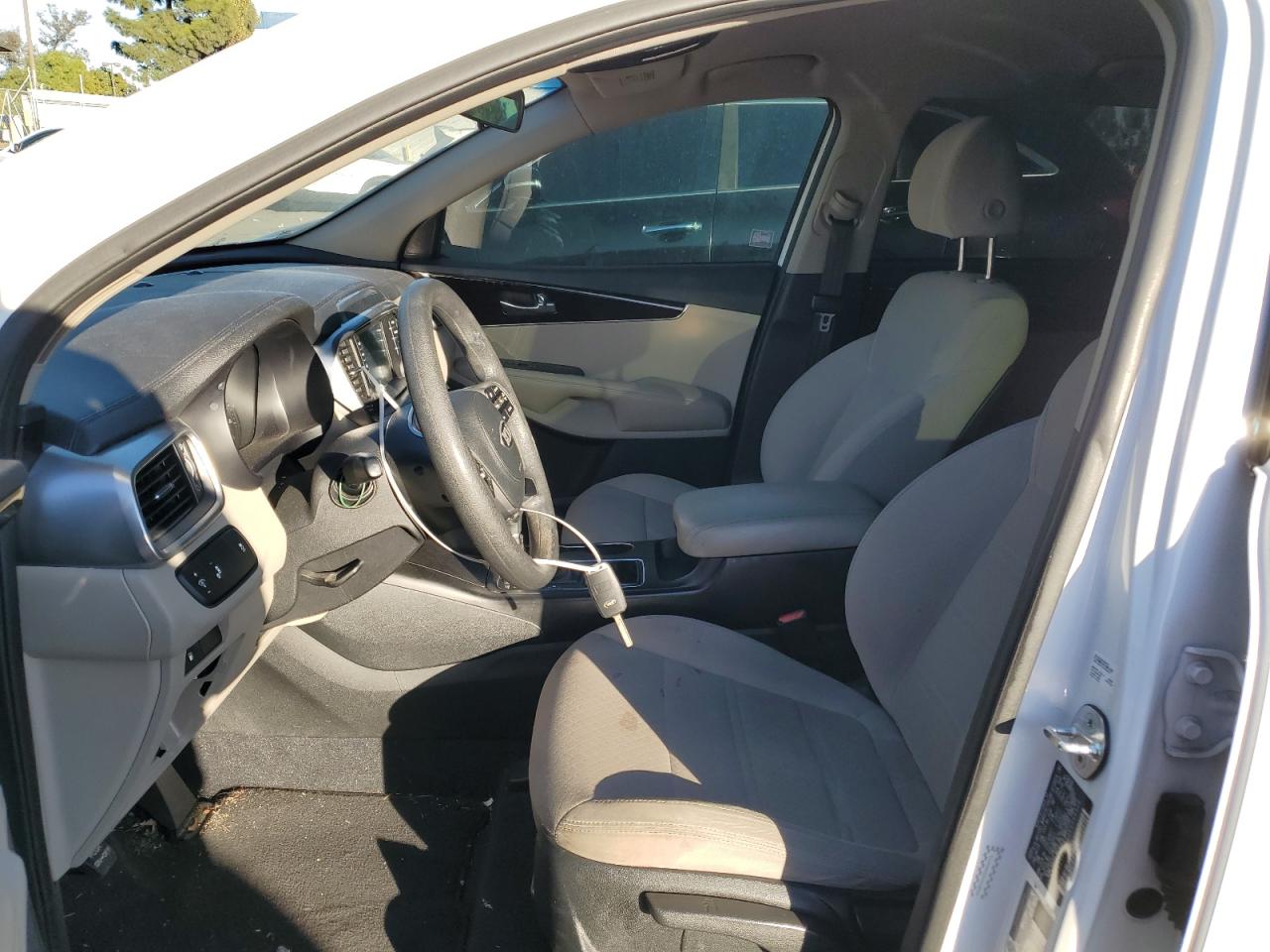 2019 Kia Sorento - Image 7