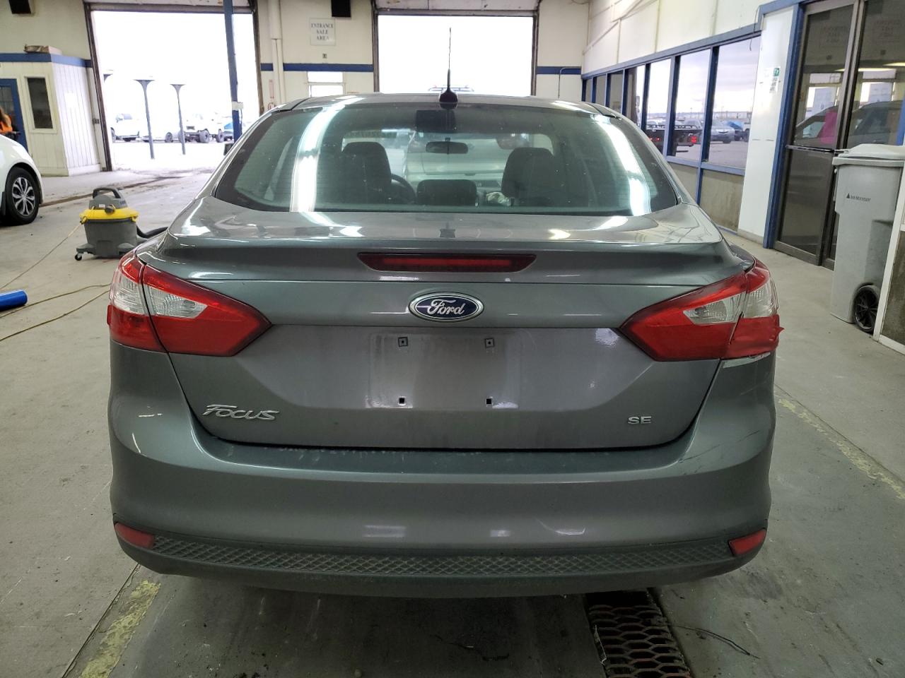 VIN 1FADP3F22EL408051 2014 FORD FOCUS no.6