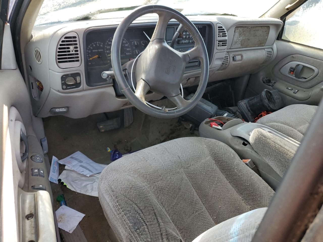 1999 GMC Sierra - Image 8