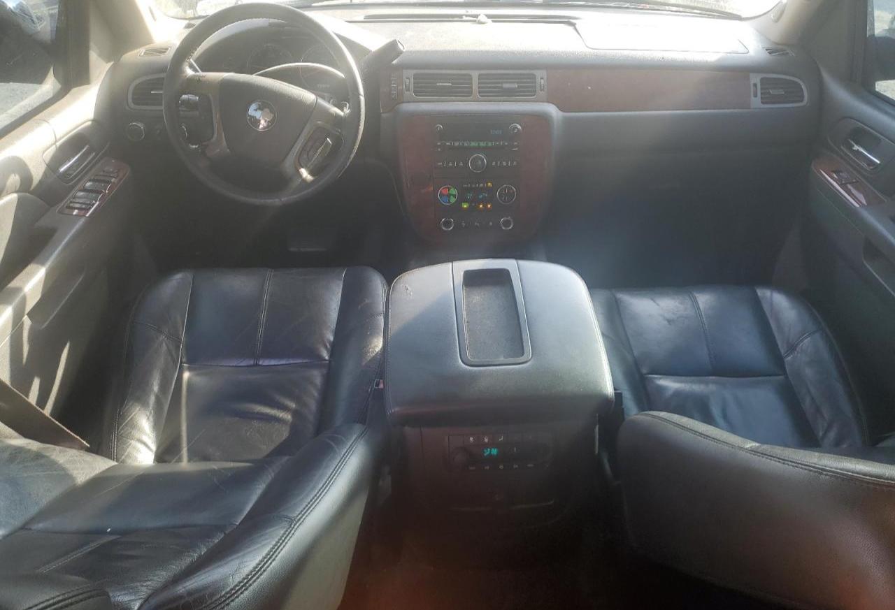 2011 Chevrolet Tahoe - Image 8