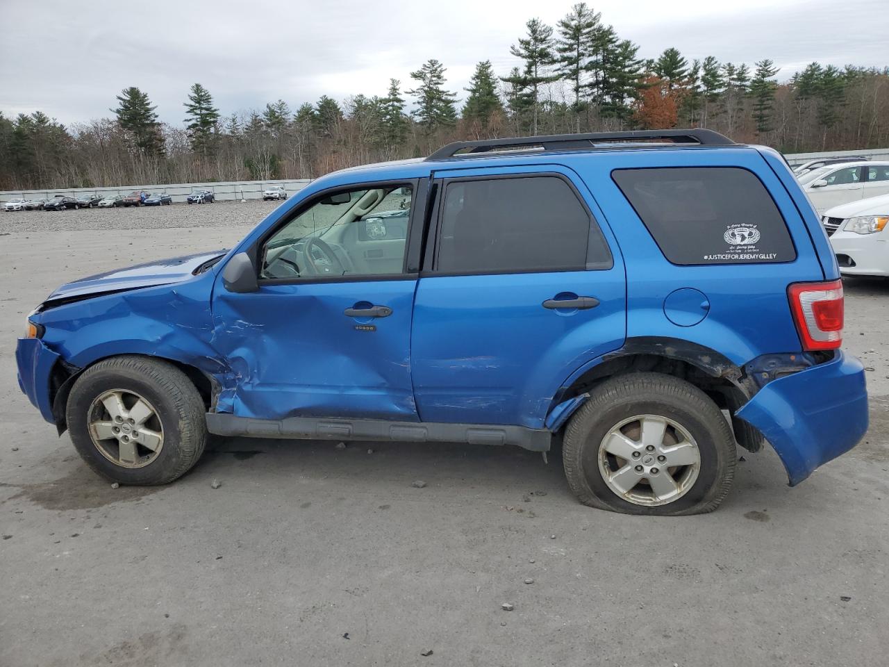 2012 Ford Escape - Image 2