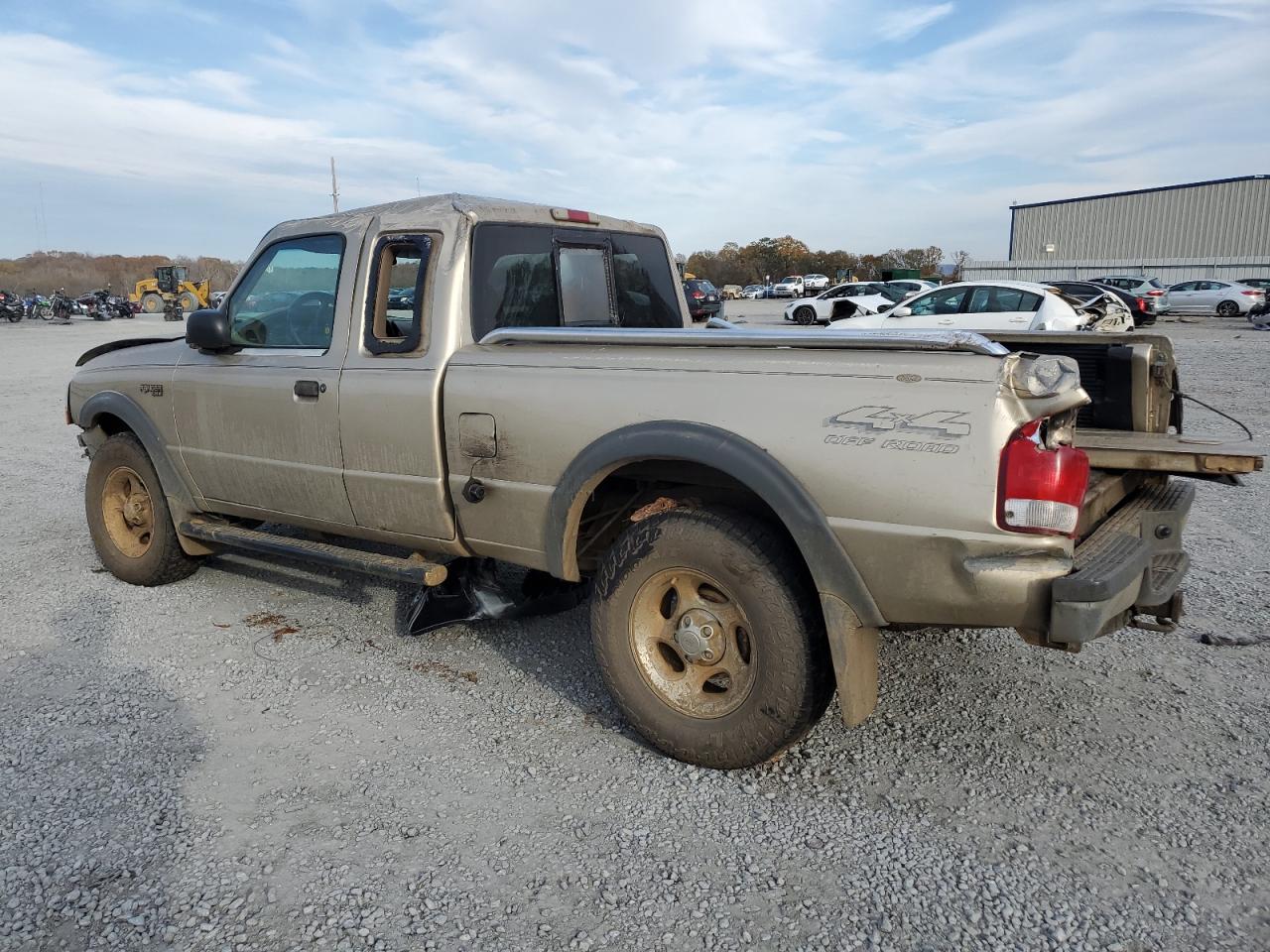 2000 Ford Ranger - Image 2