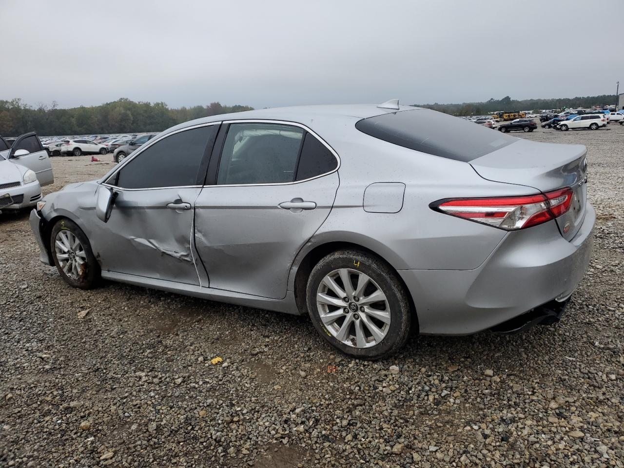 2019 Toyota Camry L VIN: 4T1B11HK4KU753572 Lot: 79816654