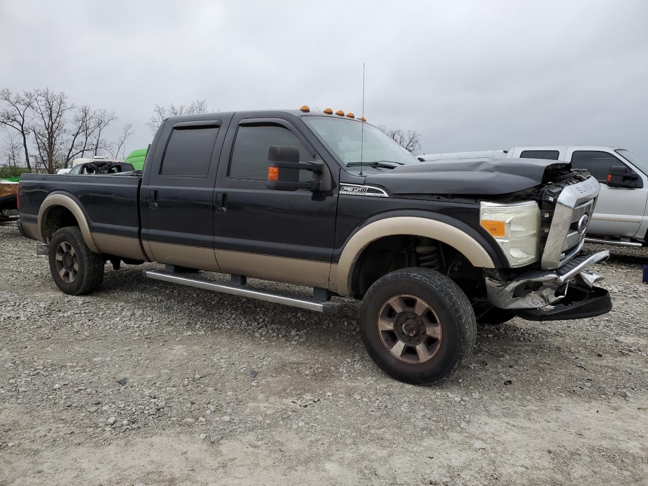 2011 Ford F350 - Image 4
