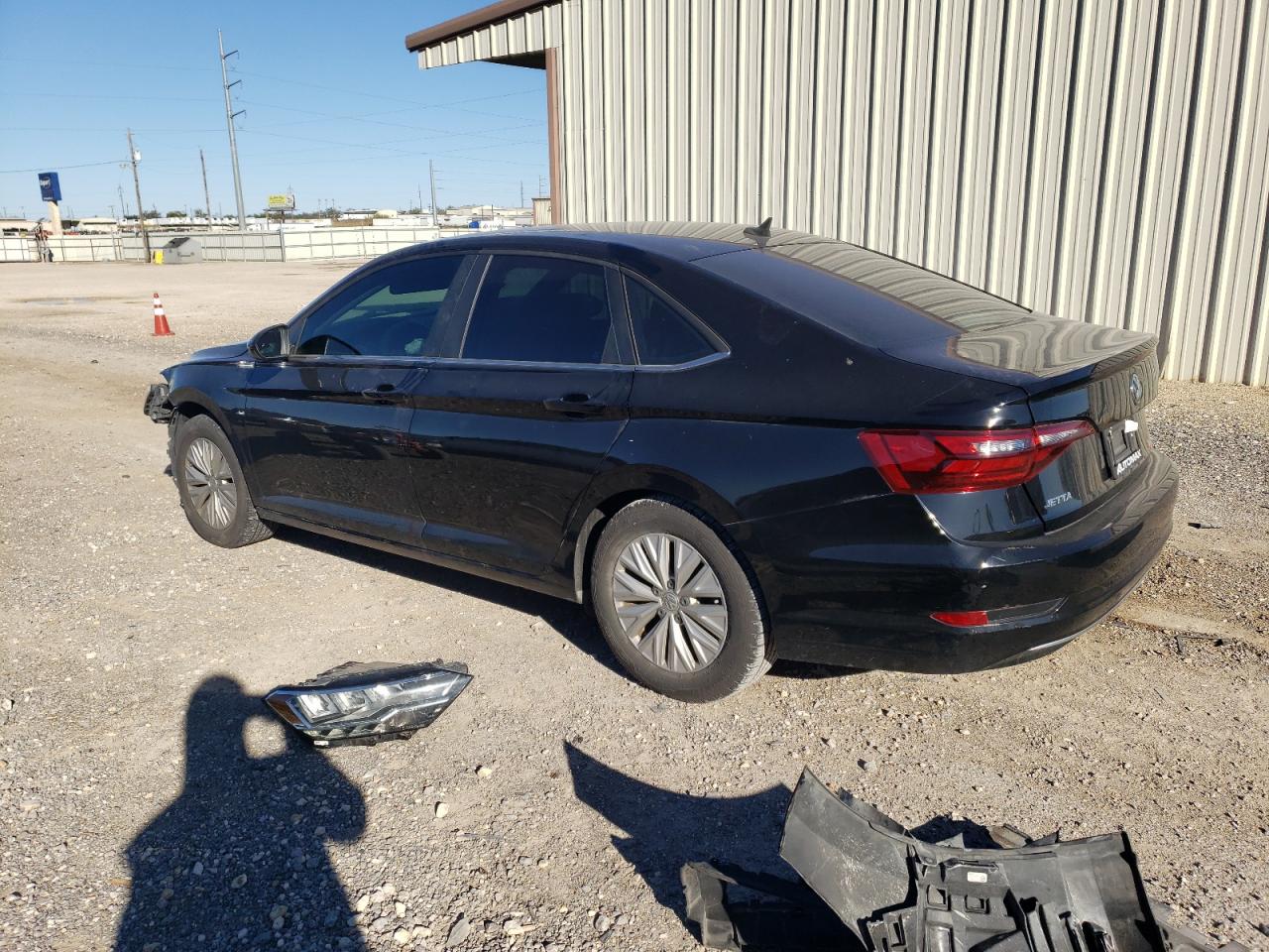 2020 Volkswagen Jetta - Image 2
