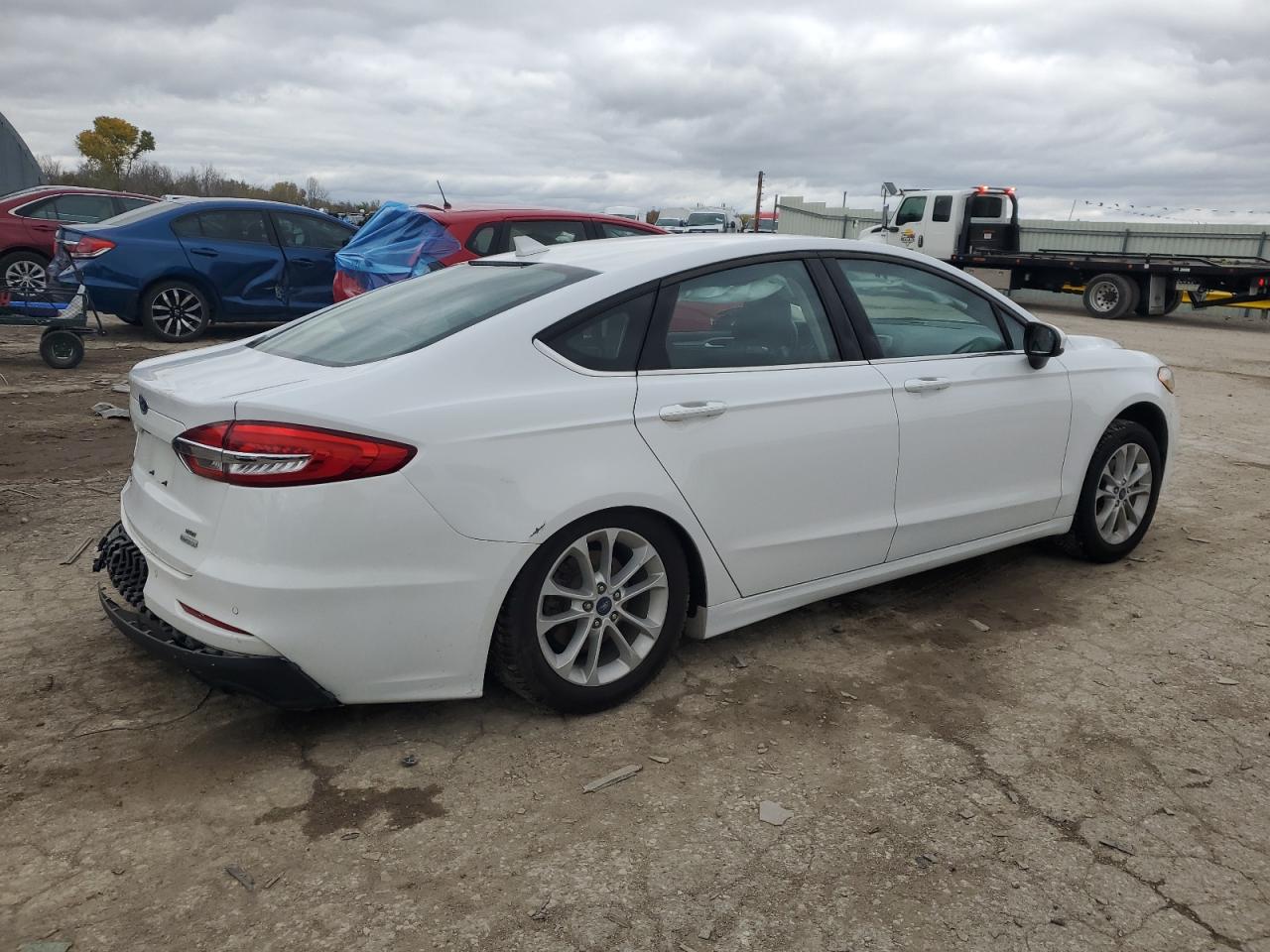2020 Ford Fusion - Image 3