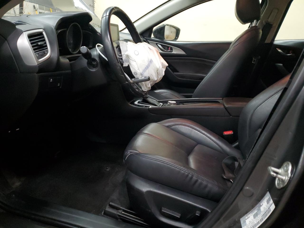 2018 Mazda 3 Touring VIN: 3MZBN1L34JM270270 Lot: 80299014