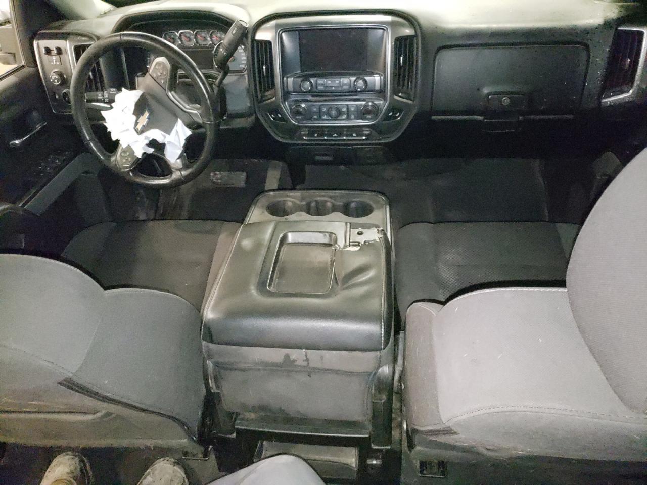 2018 Chevrolet Silverado - Image 8