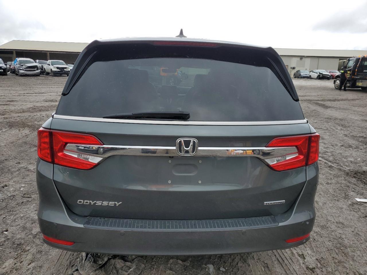 2019 Honda Odyssey Touring VIN: 5FNRL6H84KB073730 Lot: 80700974