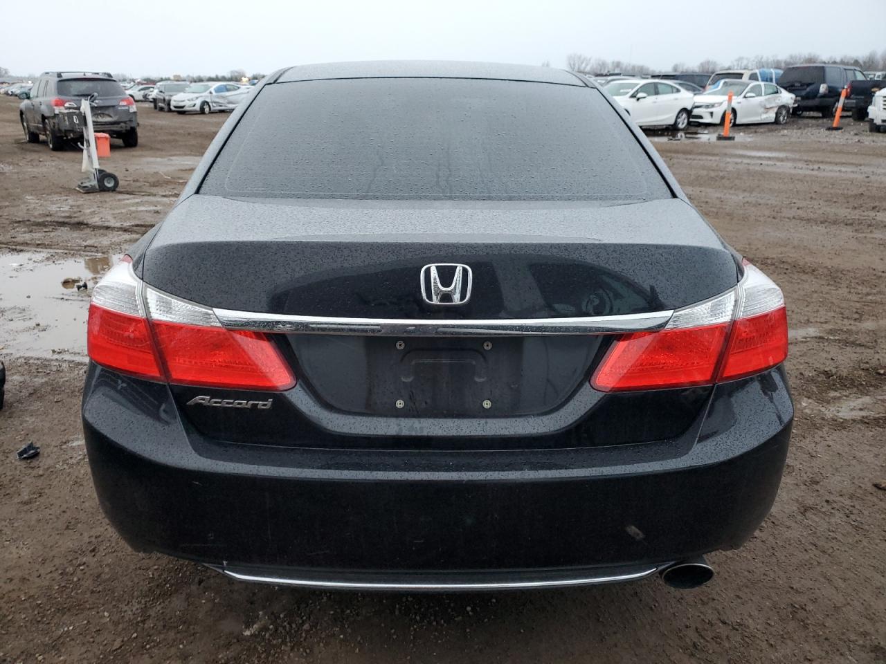 2015 Honda Accord Ex VIN: 1HGCR2F77FA064642 Lot: 81499054