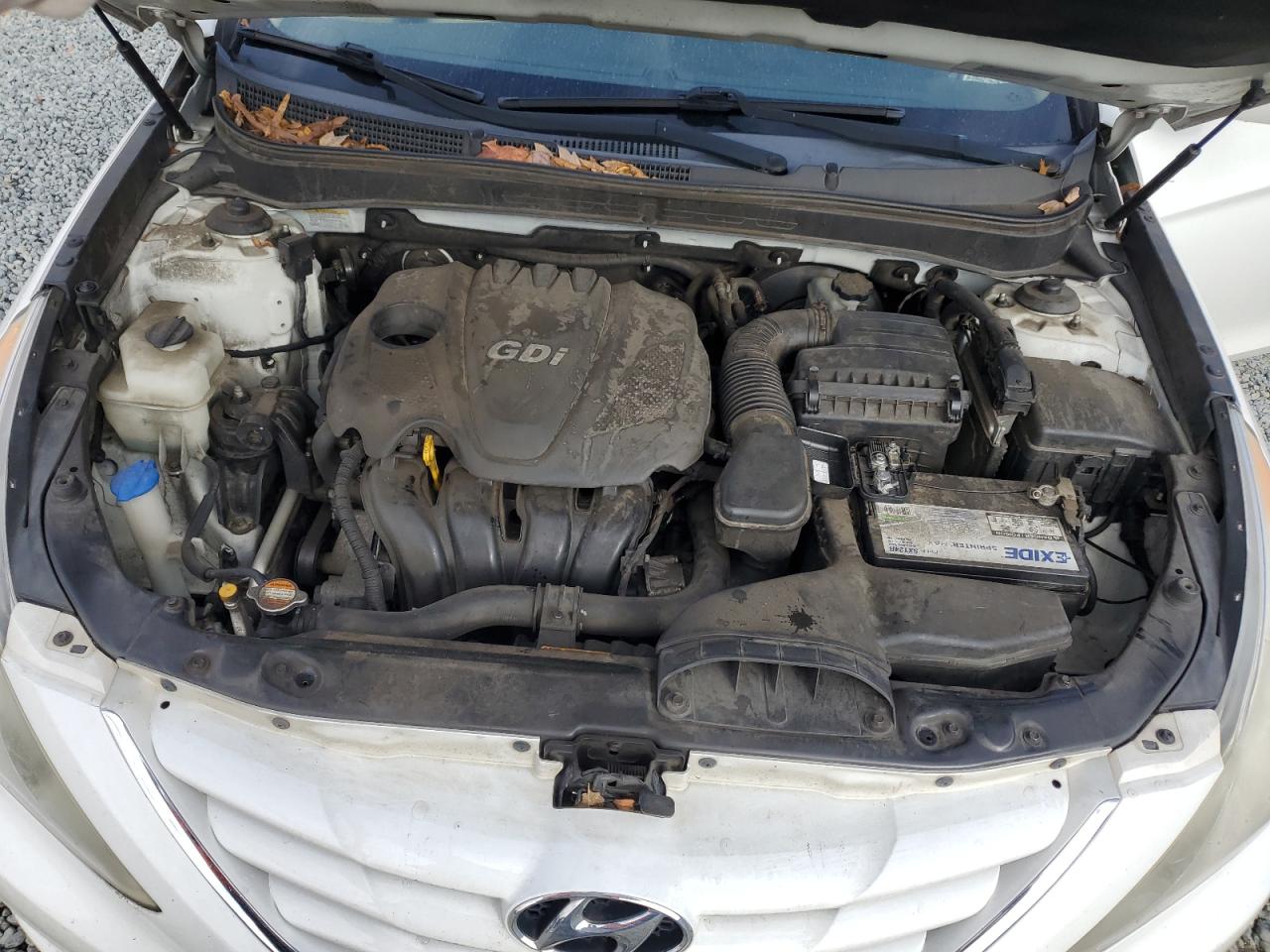 2011 Hyundai Sonata - Image 12