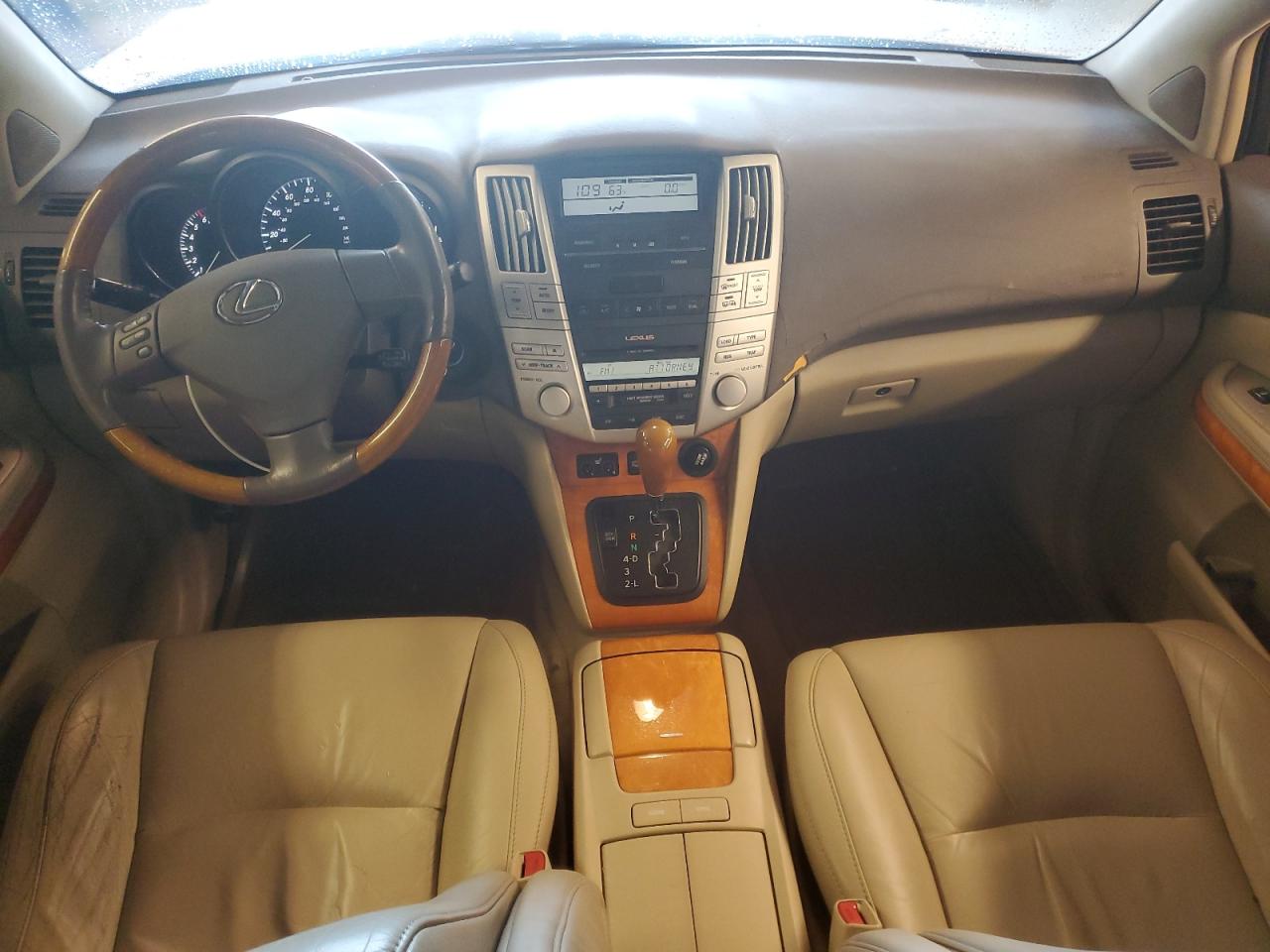 2004 Lexus RX - Image 8