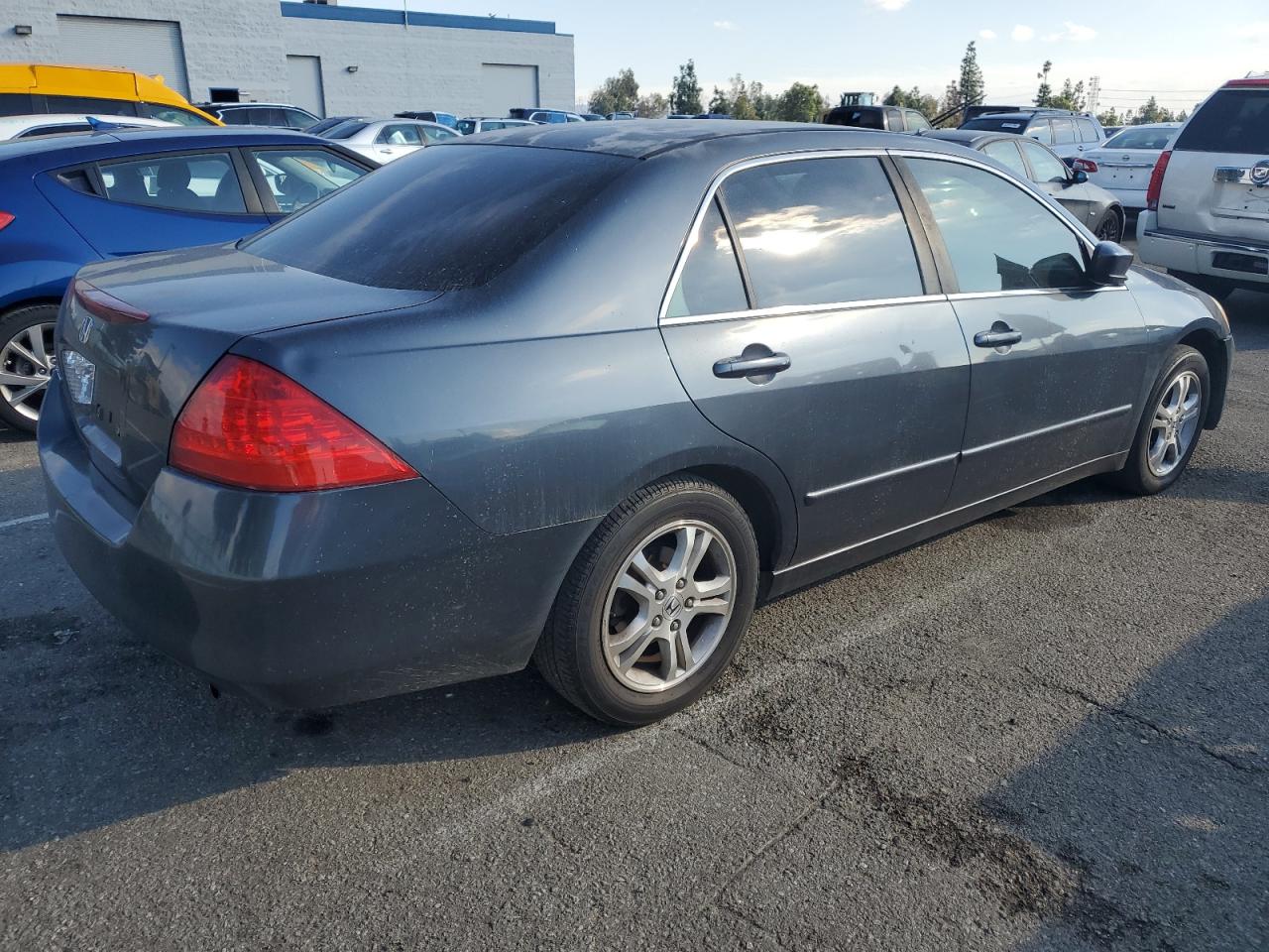 2007 Honda Accord - Image 3