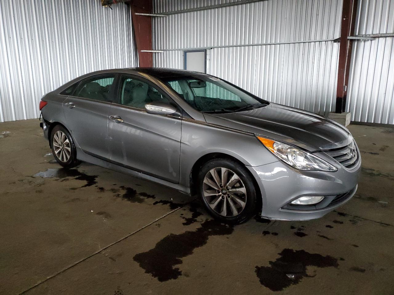 2014 Hyundai Sonata - Image 4