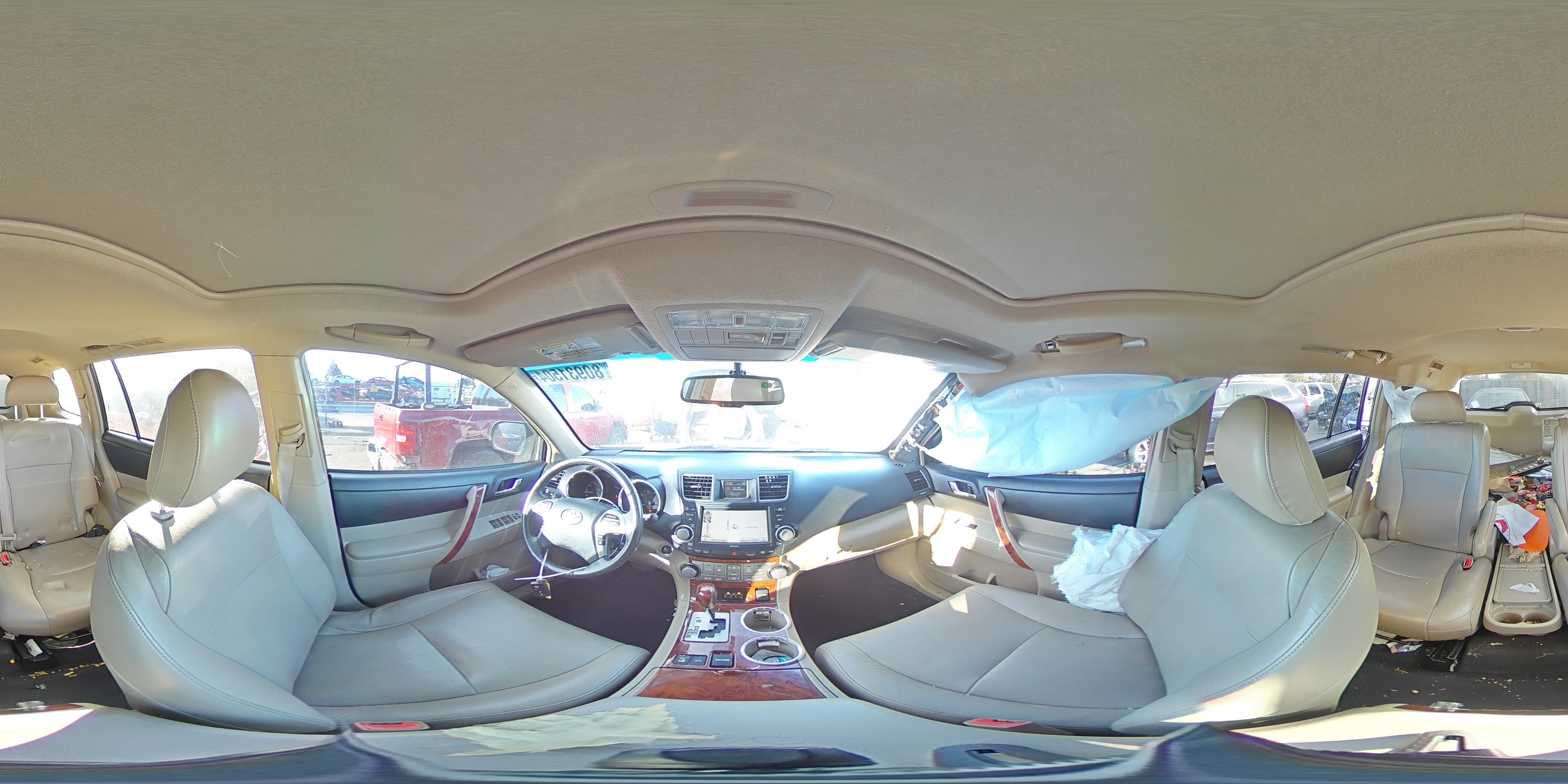 2012 Toyota Highlander - Image 12
