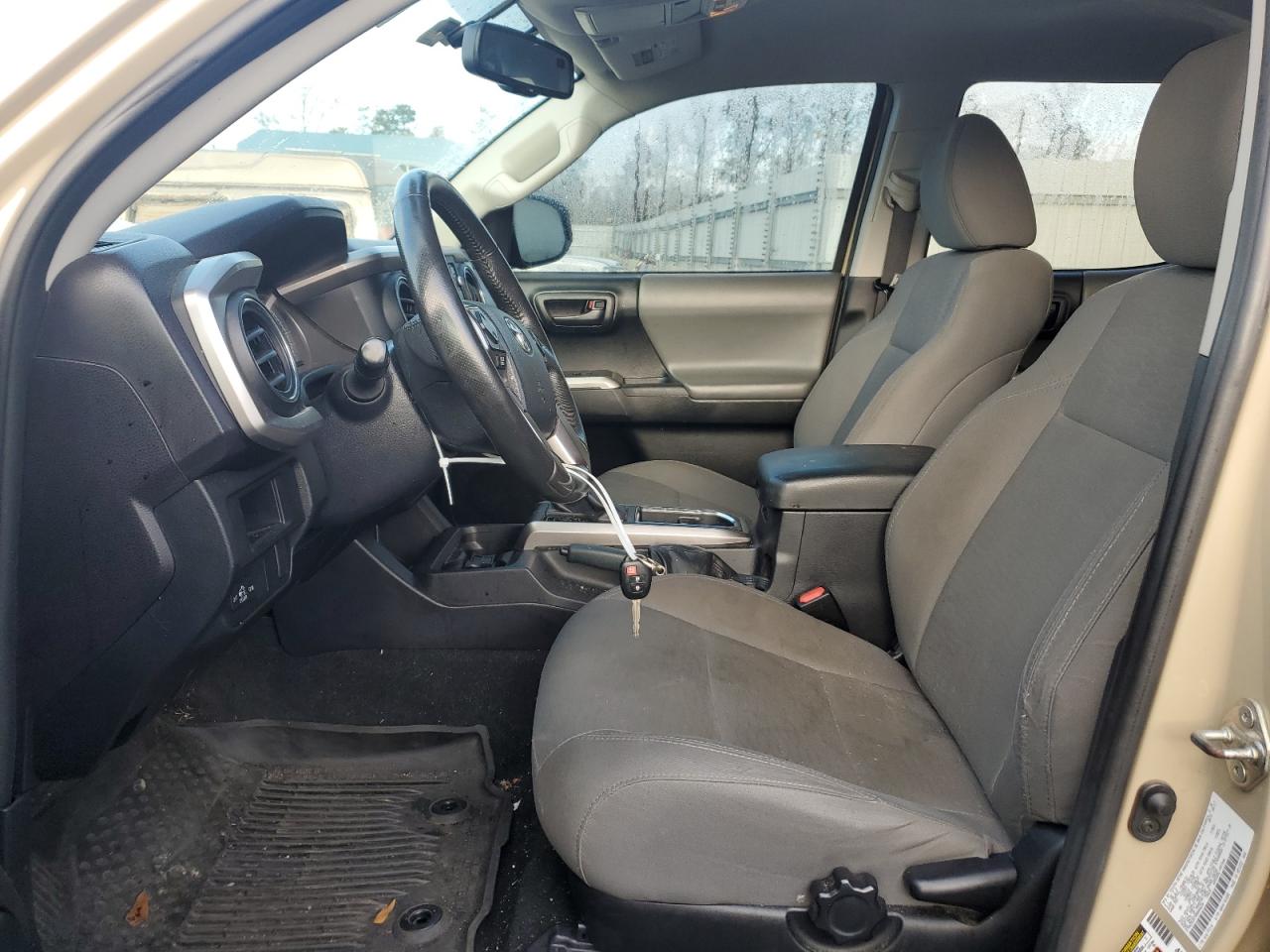2017 Toyota Tacoma - Image 7
