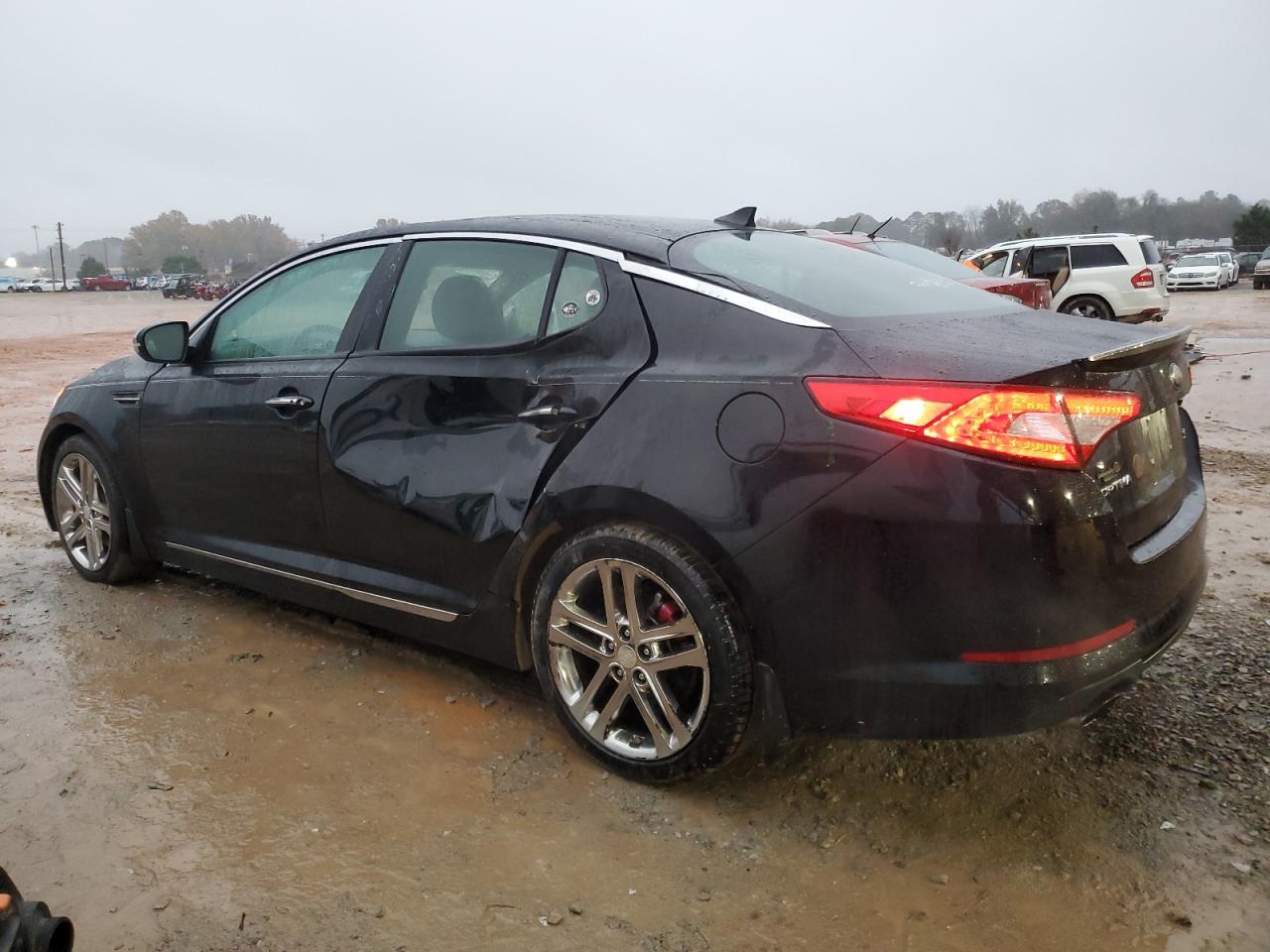 2013 Kia Optima - Image 2