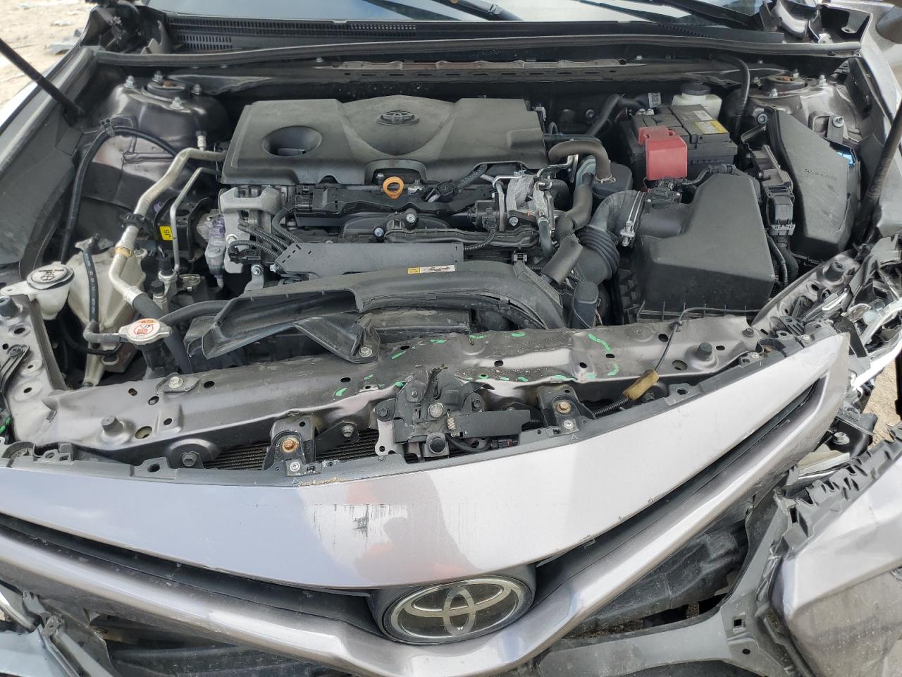 2020 Toyota Camry - Image 12