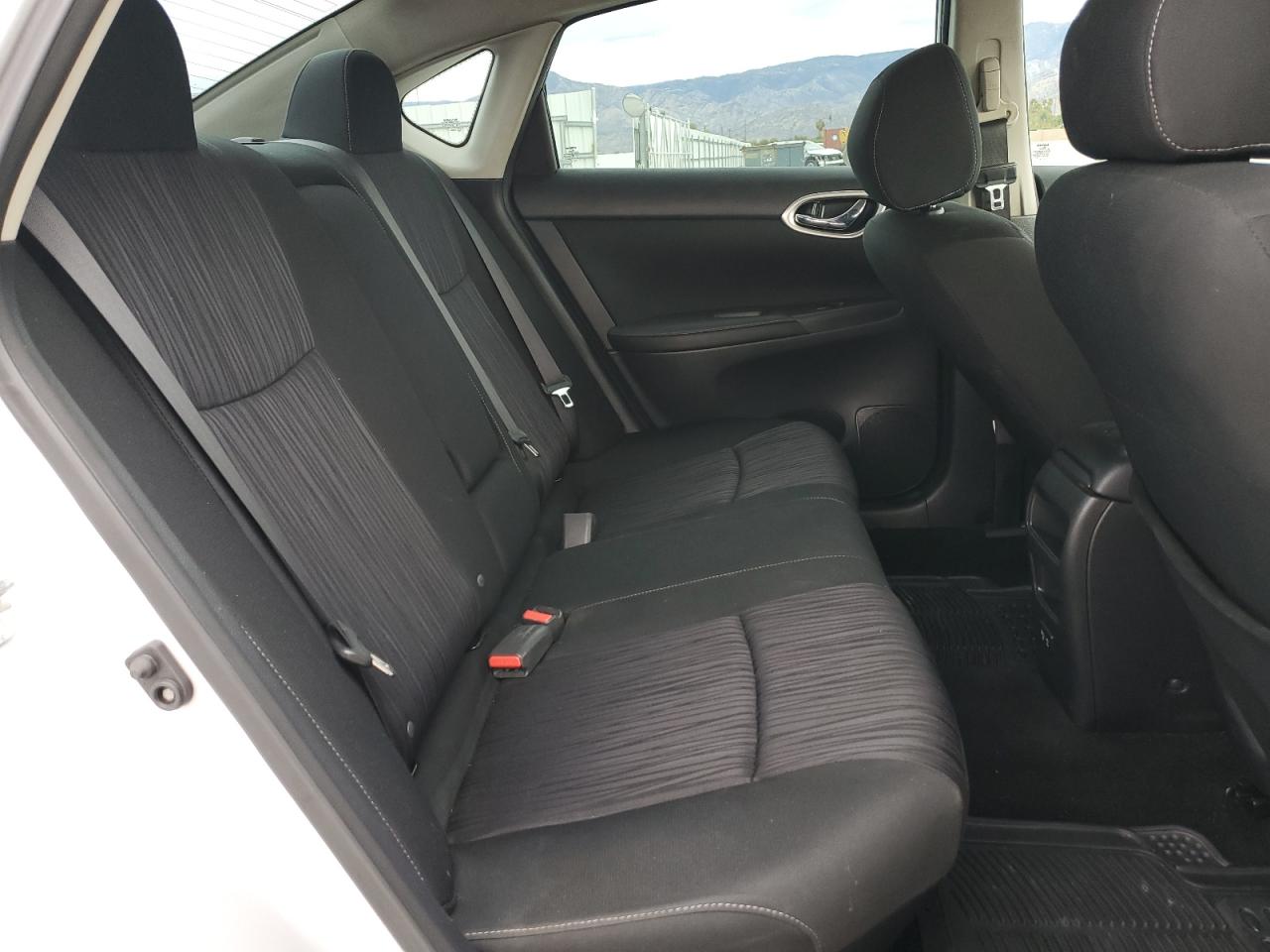 2019 Nissan Sentra - Image 10