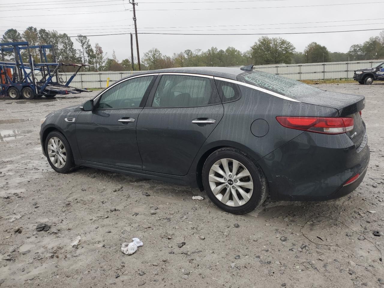 2016 Kia Optima - Image 2