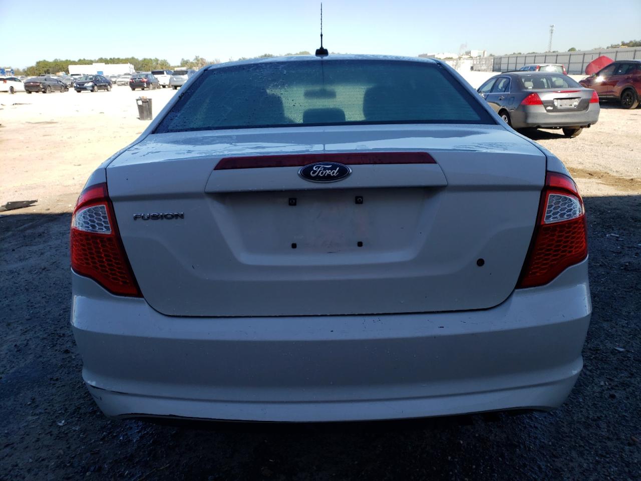 2012 Ford Fusion - Image 6