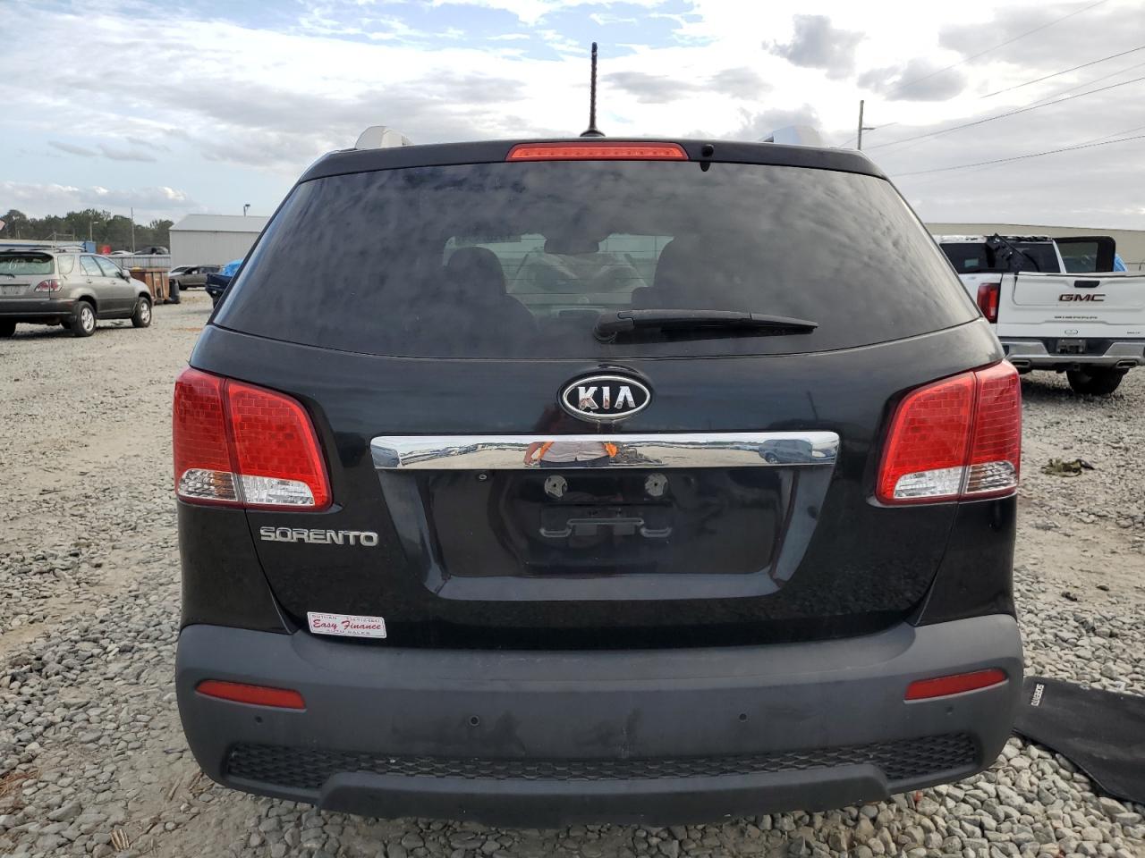 VIN 5XYKT3A69DG414642 2013 KIA SORENTO no.6