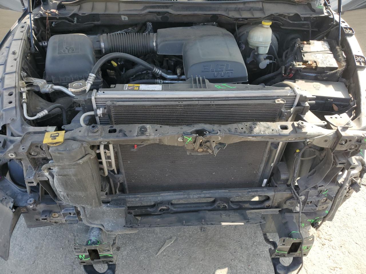 2016 RAM 1500 - Image 11