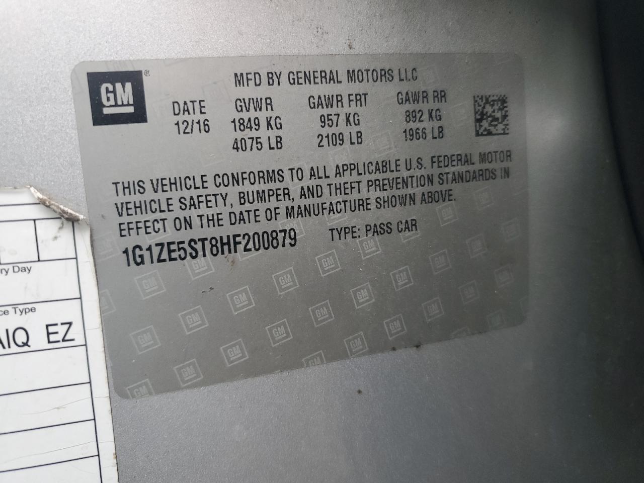 2017 Chevrolet Malibu - Image 13