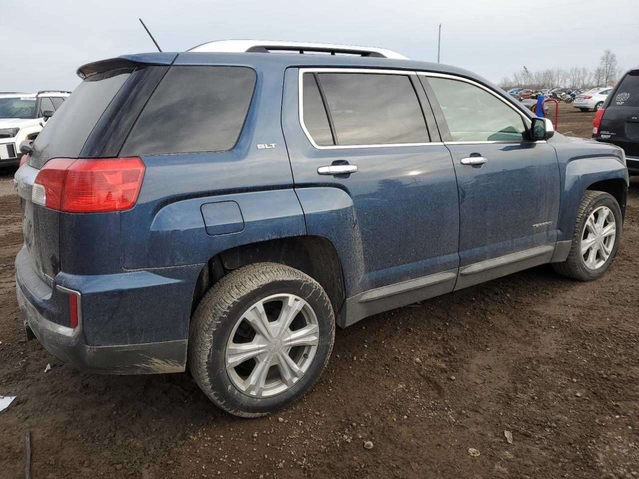 2016 GMC Terrain - Image 3