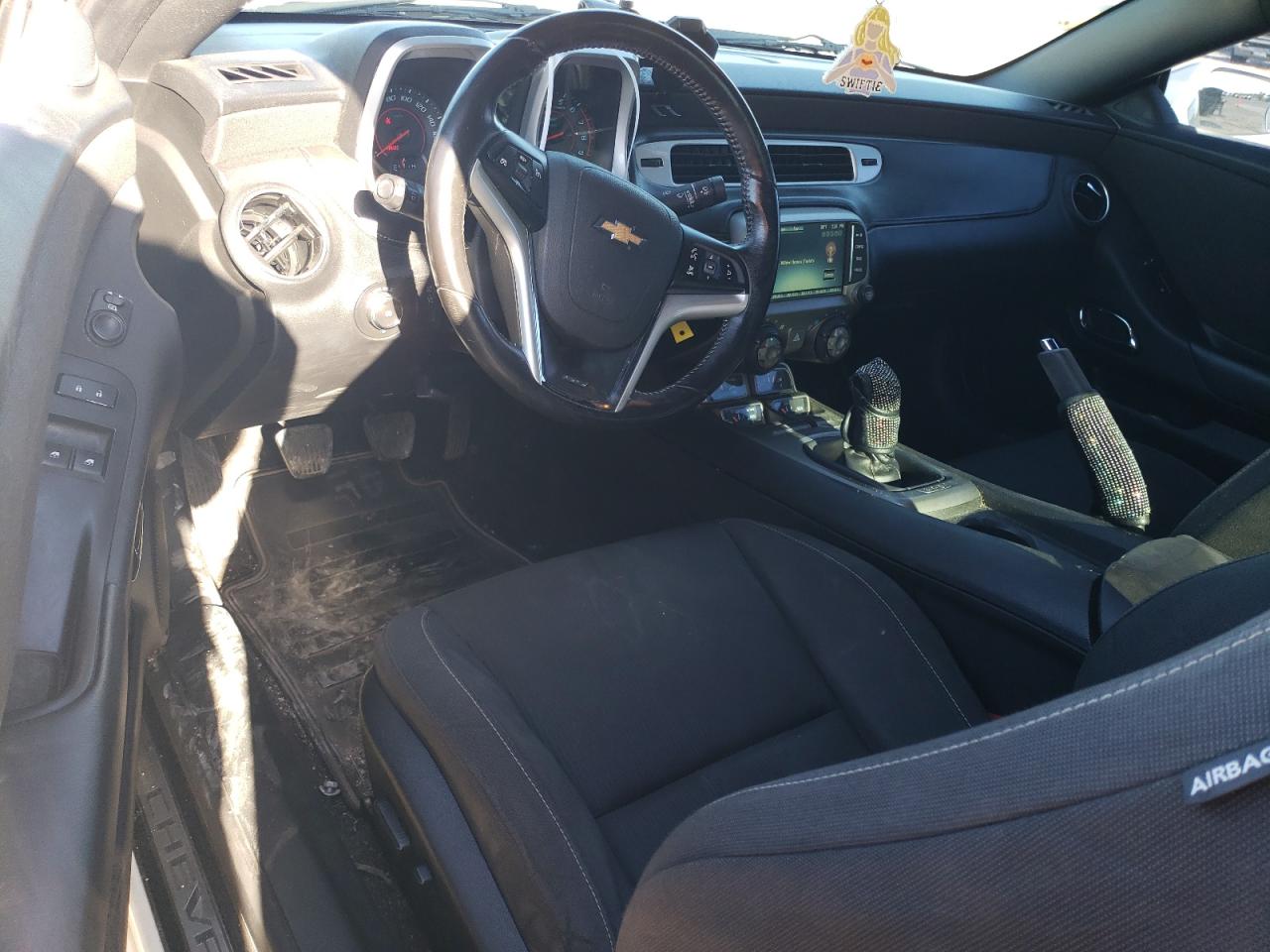 2015 Chevrolet Camaro - Image 8