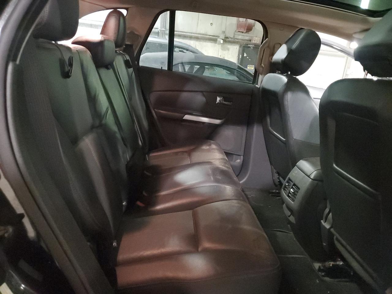 2014 Ford Edge - Image 11