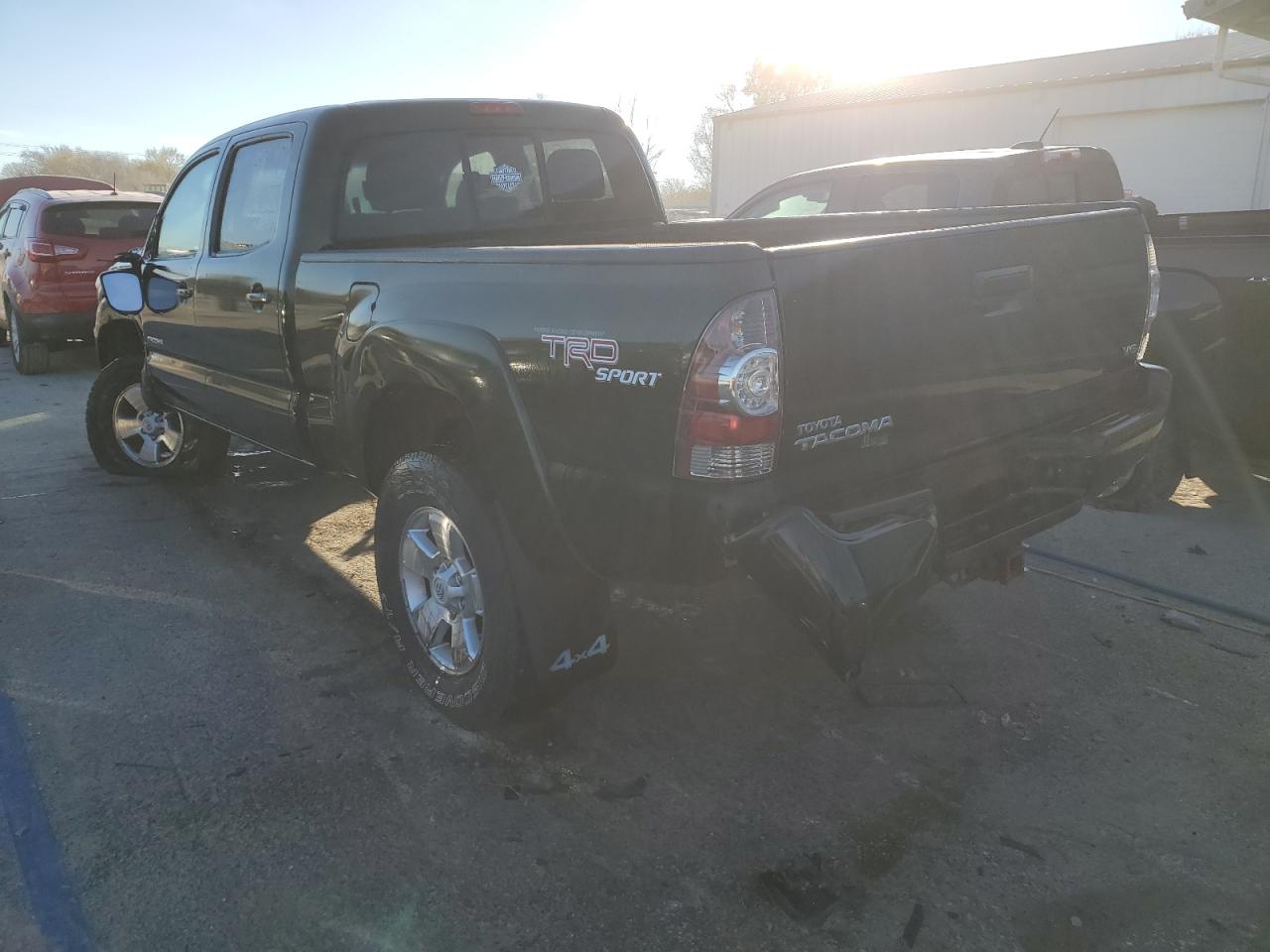 2013 Toyota Tacoma - Image 2