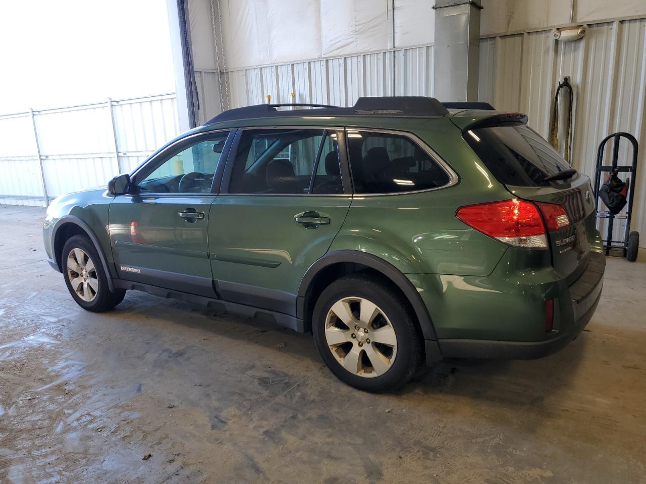 2012 Subaru Outback - Image 2