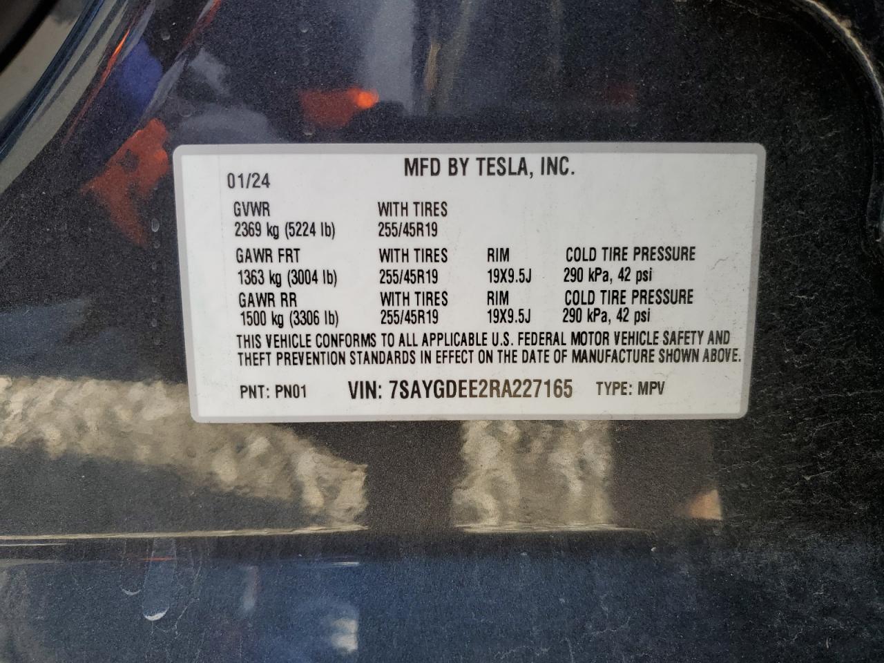 2024 Tesla Model Y VIN: 7SAYGDEE2RA227165 Lot: 79444724