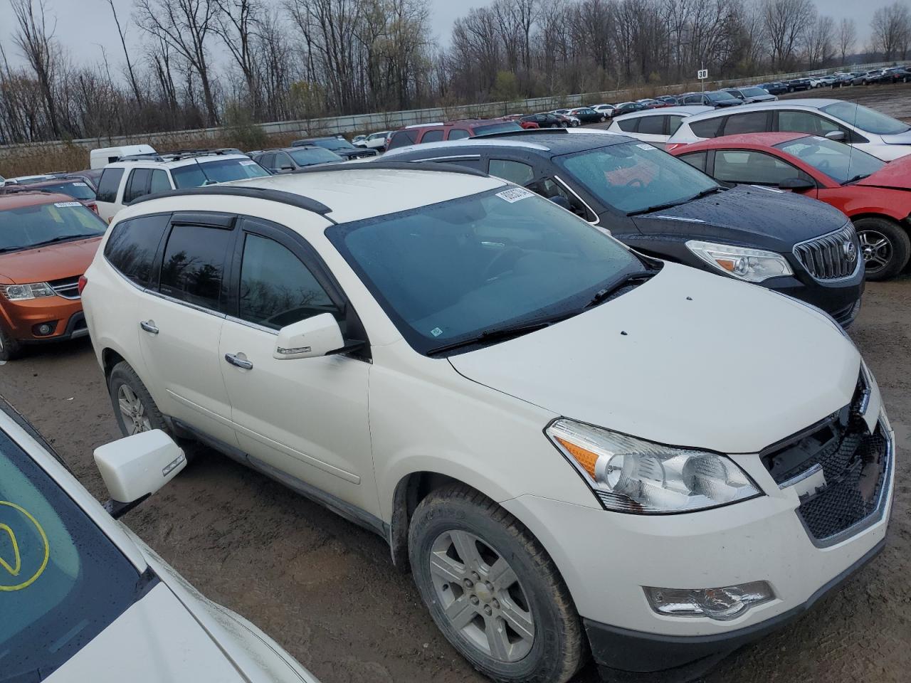 2011 Chevrolet Traverse - Image 4