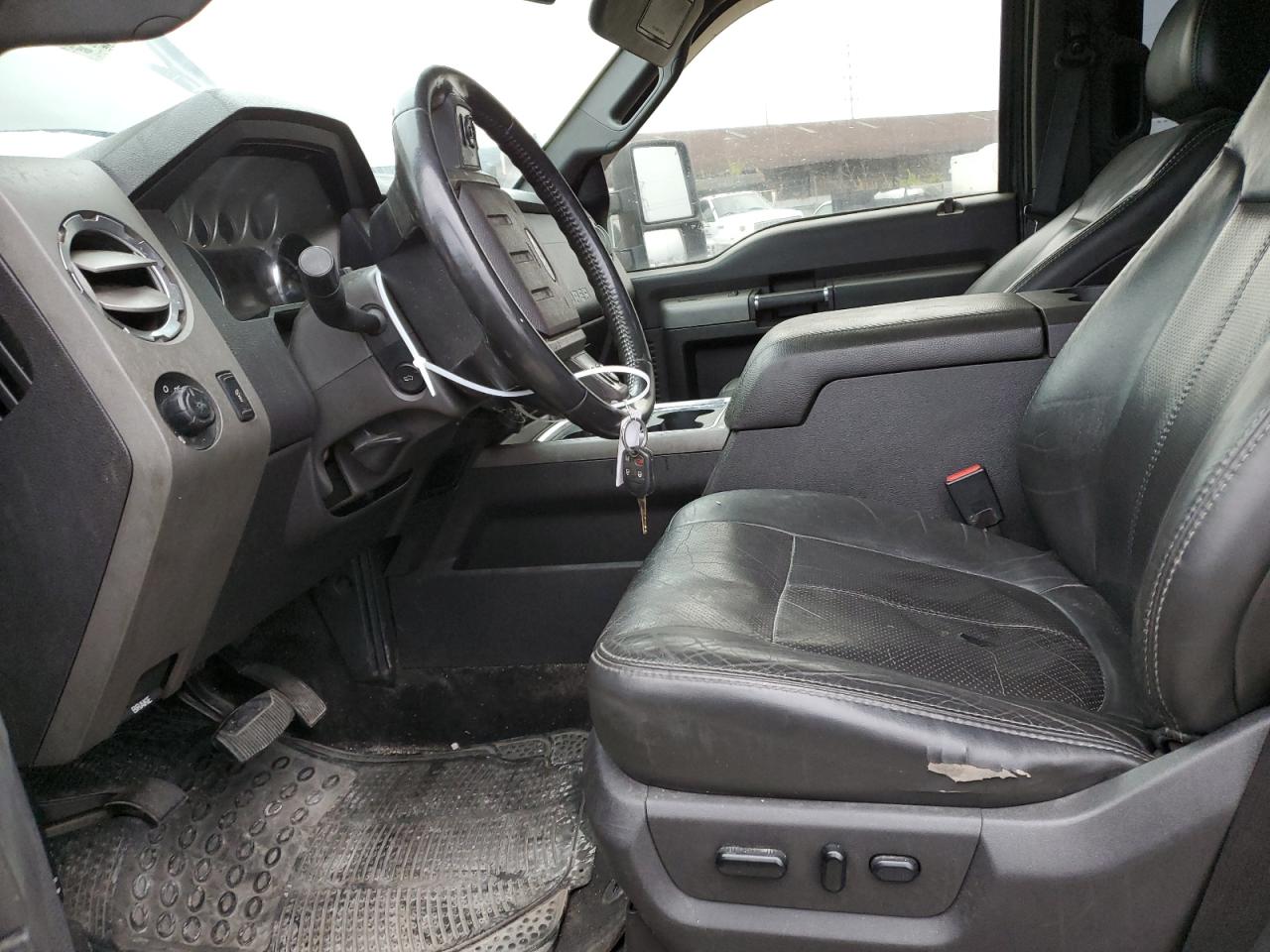 2011 Ford F350 - Image 7