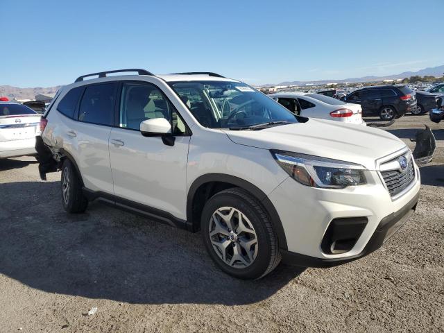  SUBARU FORESTER 2021 Белый