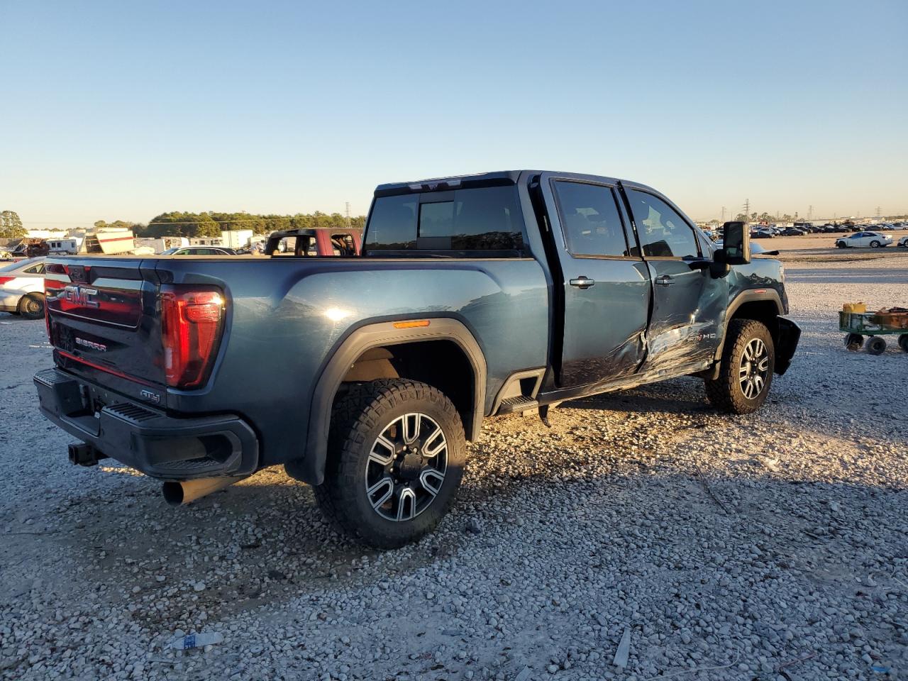 2020 GMC Sierra - Image 3