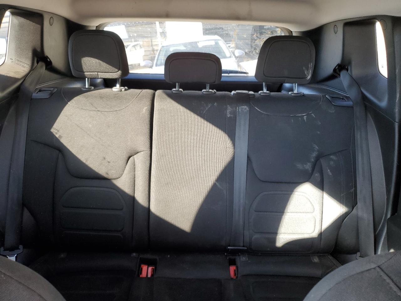 2018 Jeep Renegade - Image 10